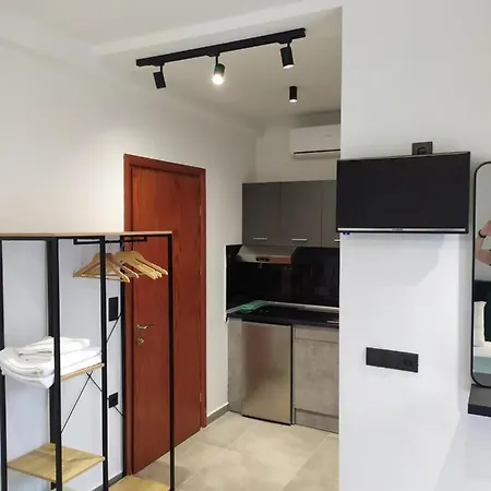 Konukevi Periklis Limenas (Thasos)